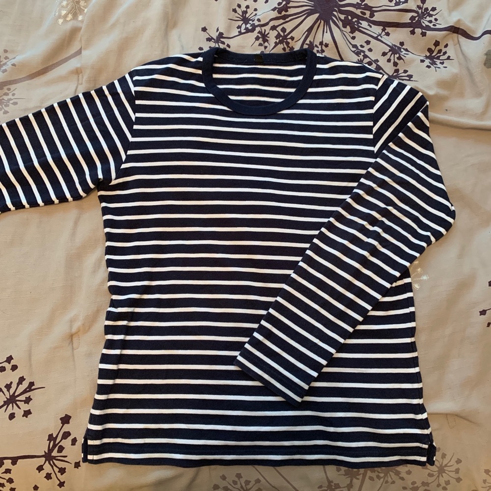 Uniqlo Striped Long-Sleeve T-Shirt
